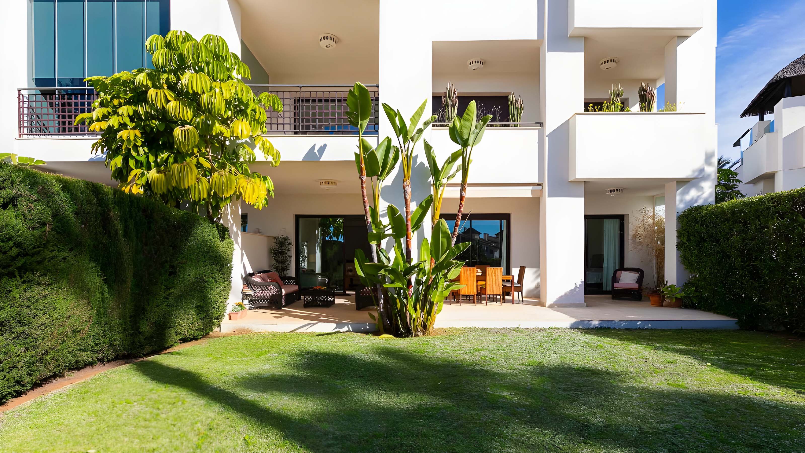 1782 Mirador del Paraiso-31
