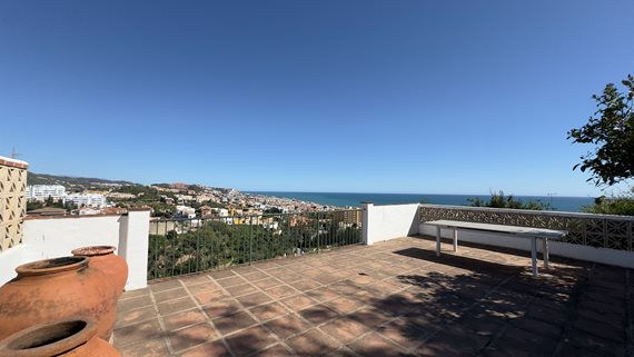 2056 - La Cala de Moral-35 image