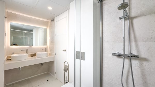 2058 - Azata Penthouse-21